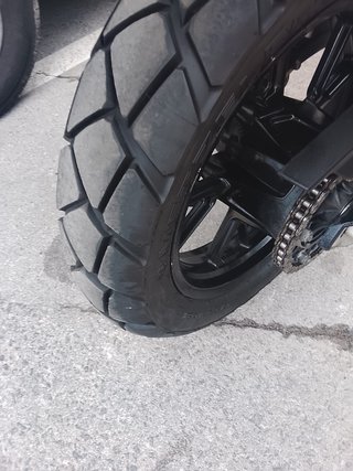 BMW F700GS