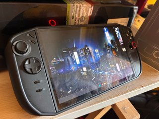 Lenovo Legion Go 2 Ryzen Z2 Extreme 32GB 1TB