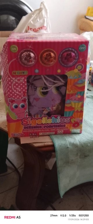 Muñeca Criaturitas con accesorios