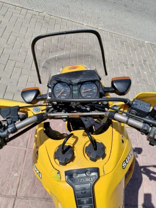 SUZUKI DR BIG 800
