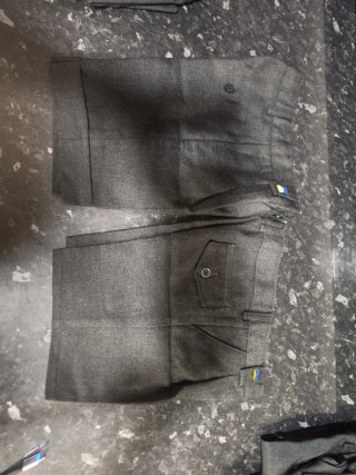 Uniforme Colegio Santa Mónica/Arenales
