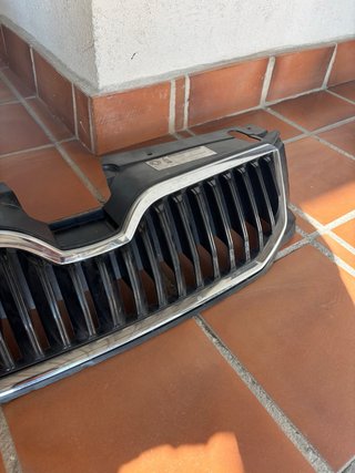 Paragolpes delantero Skoda Octavia 3