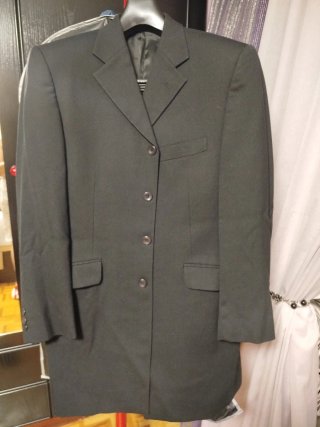 Traje de caballero negro