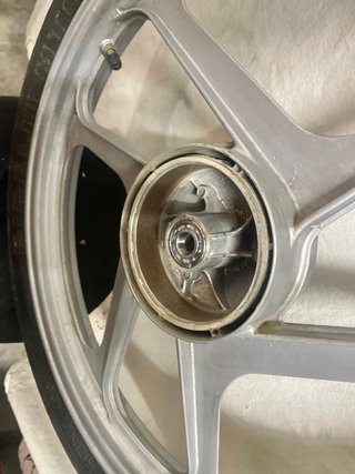 Llanta Delantera Derbi Variant gris