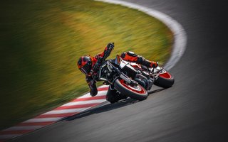 KTM 990 Duke R 2026 NUEVA