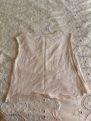 Top Mango bordado beige