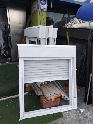 3 Ventanas corredera con persiana 1,00 x 1,10