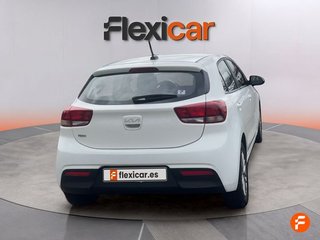 Kia Rio 1.2 DPi 62kW (84CV) Drive