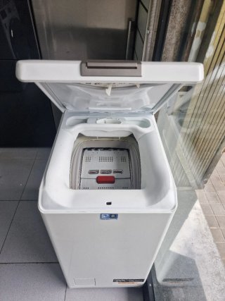 Lavadora Carga Superior AEG 6kg