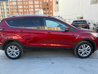 Fantastico!! Coche familiar. Ford Kuga 2018