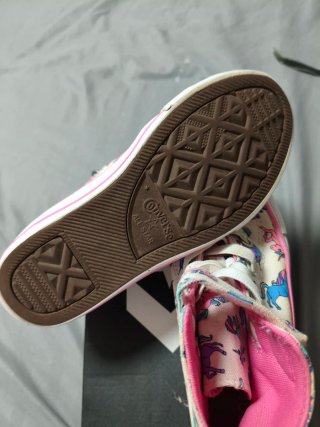 Converse niña talla 31,5 unicornios