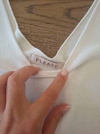 T-shirt bianca Please