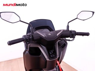 YAMAHA NMAX