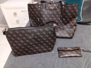 Set de 3 Bolsos Guess Monograma Marrón