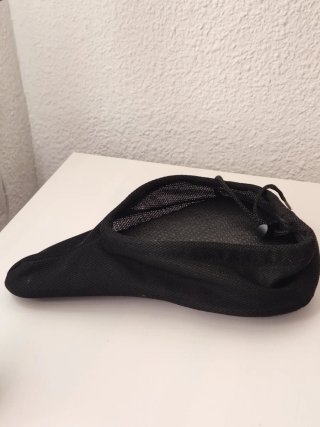 Funda sillín bicicleta negra