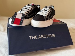Sneakers Tommy Jeans N.36 Nuove
