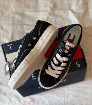 Sneakers Tommy Jeans N.36 Nuove