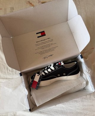 Sneakers Tommy Jeans N.36 Nuove