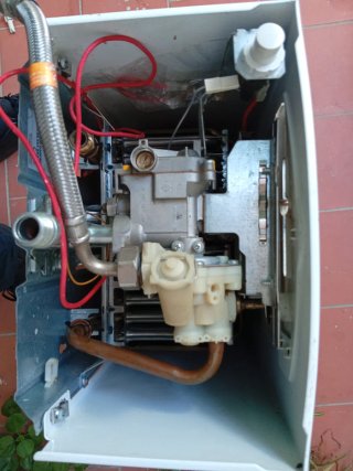Termo Gas Butano 11L Neckar Blanco