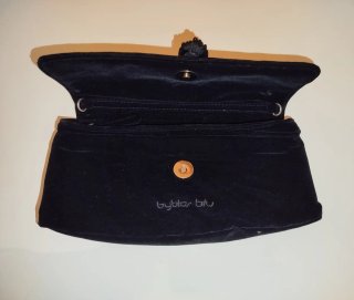 Pochette vintage Byblos Blu in velluto nero