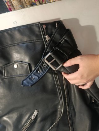 Giubbotto in pelle nero Zara