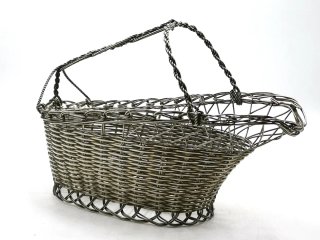 Portabotellas vintage de alambre plateado