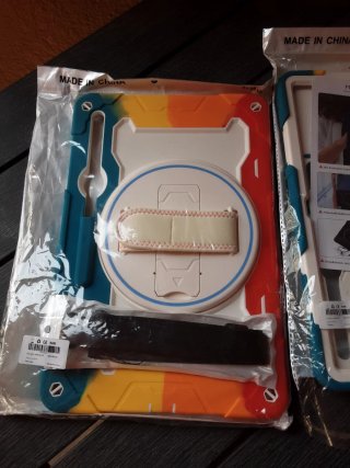 2 Fundas/Soportes para Tablet