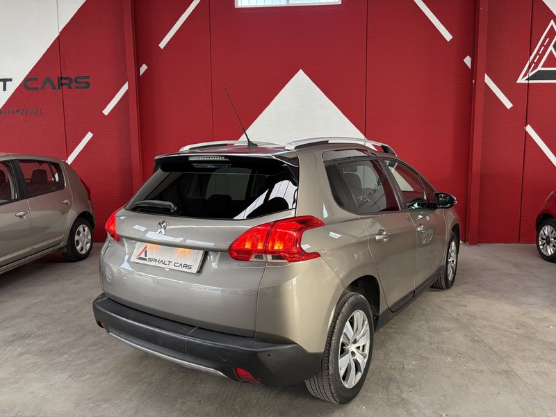 Peugeot 2008 1.6 BlueHDI Allure 2016, foto 6