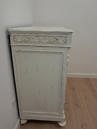 Cómoda antigua restaurada madera