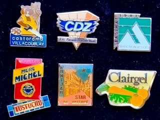 Lote de 20 pins coleccionables variados