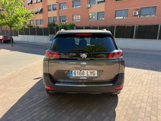 Peugeot 5008  1.5 HDI 130 CV 7 PLAZAS 5 PUERTAS