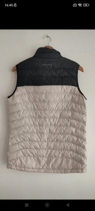 Chaleco Columbia Negro y Beige