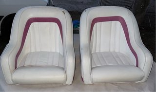 LOTE DE ASIENTOS DE BARCO PARA RESTAURAR