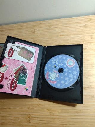 DVDs Hello Kitty: Blancanieves y La Bella Durmient