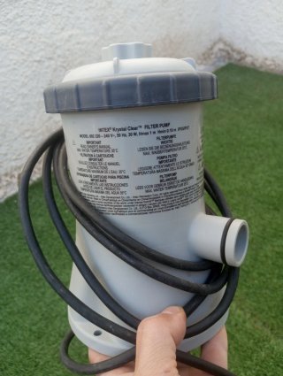 Depuradora Intex con filtros y mangueras