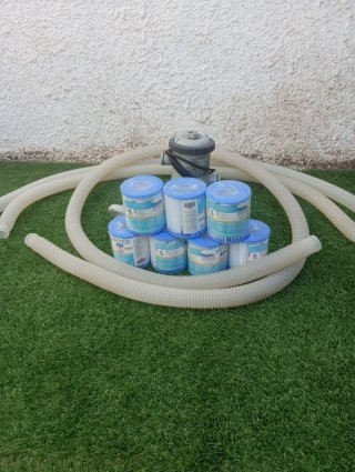 Depuradora Intex con filtros y mangueras