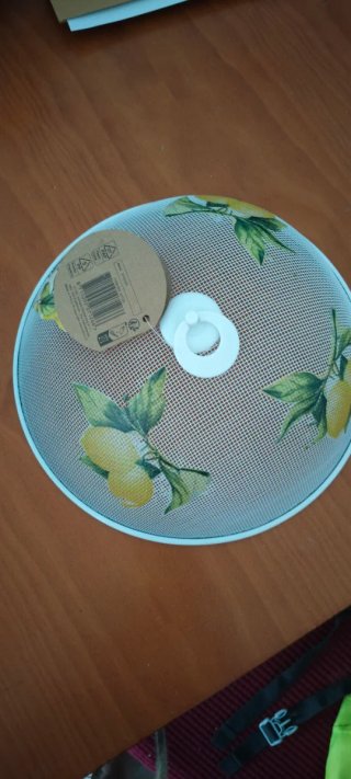 Rejilla anti-moscas con limones 25cm