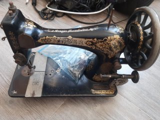 Máquina de coser Singer antigua 1890