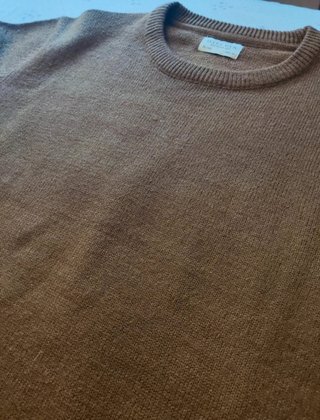 Jersey marrón de punto
