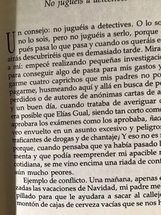 Todos los detectives se llaman Flanagan