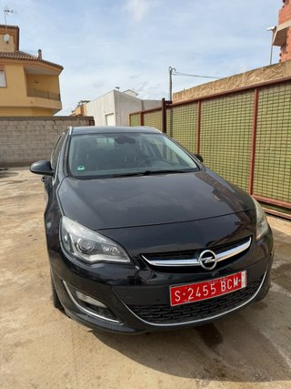 Opel Astra 2012