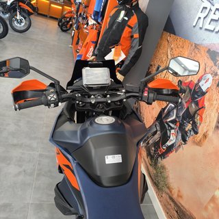 KTM 890 SMT 2026 KM0