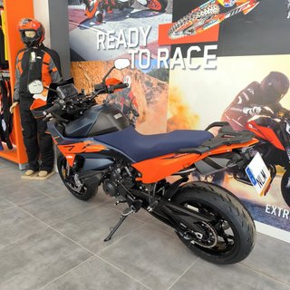 KTM 890 SMT 2026 KM0