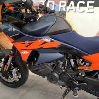 KTM 890 SMT 2026 KM0