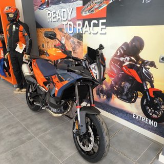 KTM 890 SMT 2026 KM0