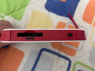Nintendo 2DS Blanca y Roja con Juegos