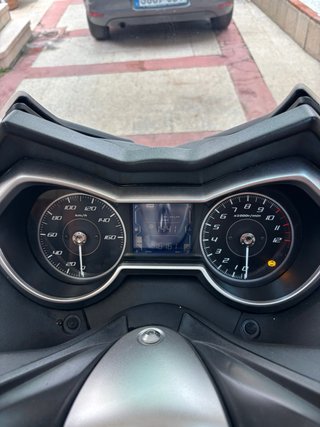 Yamaha X-Max 125 2022 Impecable