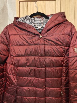 Abrigo acolchado Punto Roma talla 46.
