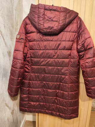 Abrigo acolchado Punto Roma talla 46.