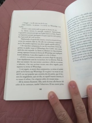 Xènia, tens un WhatsApp